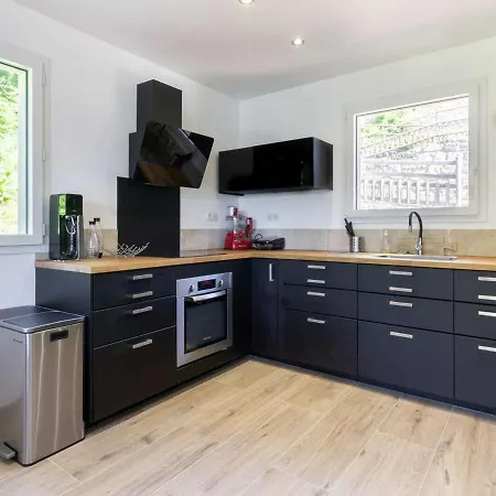 Maison Neuve A Pour 12 Personnes, 4 Chambres, Wifi, Parking, Linge Et Menage Inclus - Fr-1-402-110 Ferienhaus