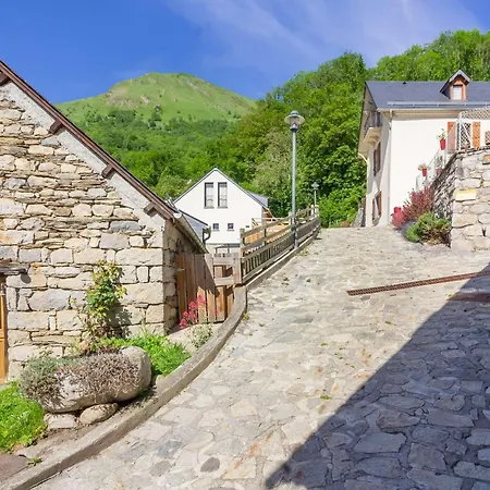 Сasa de vacaciones Maison Neuve à Pour 12 Personnes, 4 Chambres, Wifi, Parking, Linge Et Ménage Inclus - Fr-1-402-110 Grust