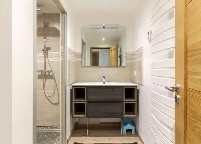 Maison Neuve A Pour 12 Personnes, 4 Chambres, Wifi, Parking, Linge Et Menage Inclus - Fr-1-402-110 *